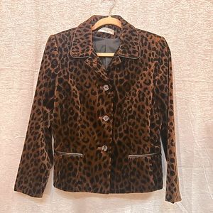 Leopard  print, velvet jacket and skirt.